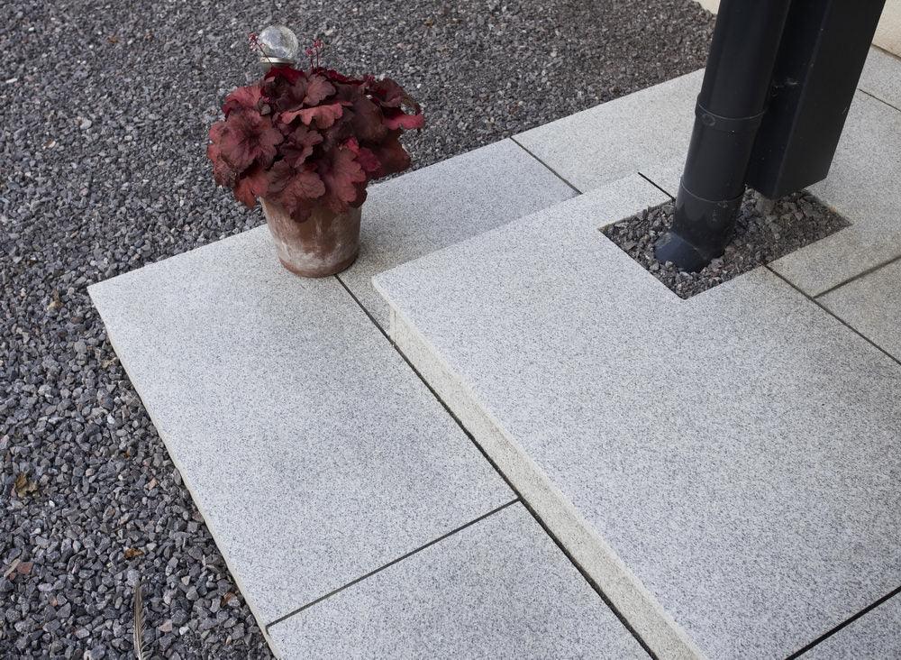 silver grey granite paving slabs